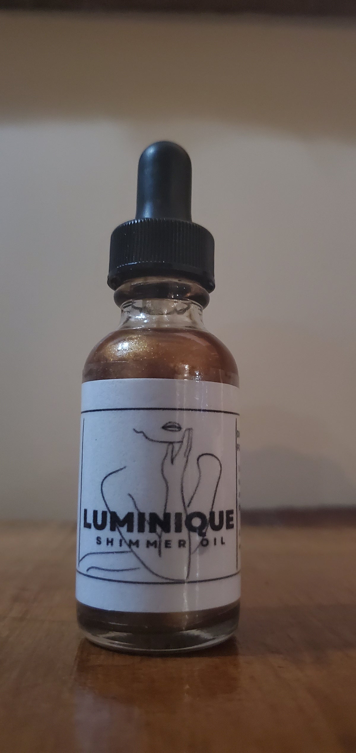 Luminique